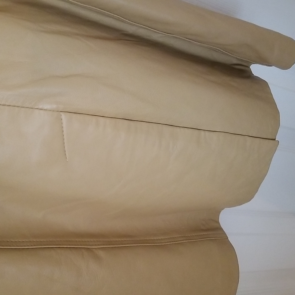 Centigrade Ladies Leather Coat - Picture 3 of 16